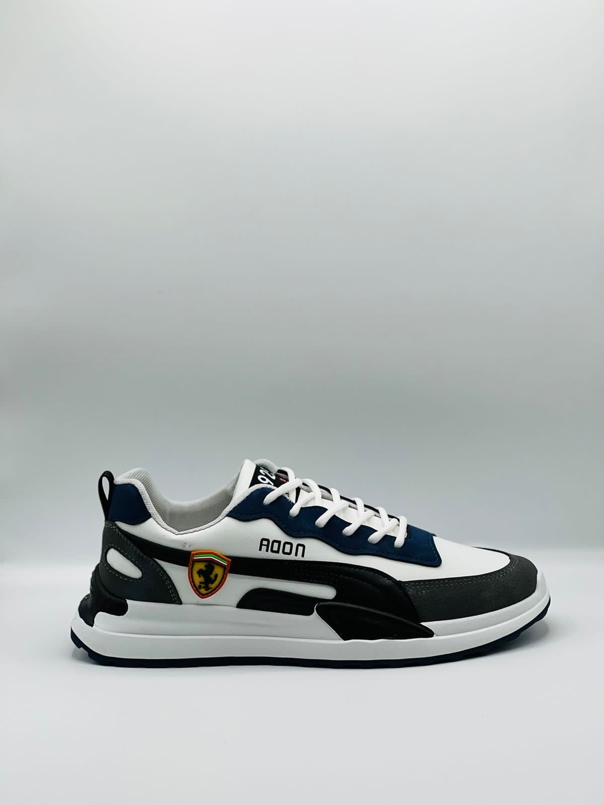 New Men's Casual Sneakers